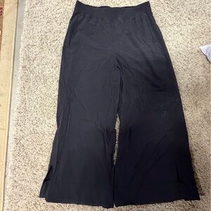Lululemon Black Wide Leg Cropped Pants